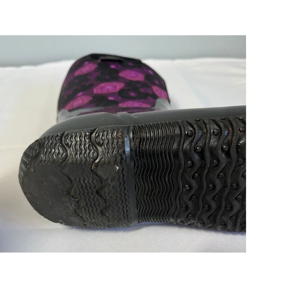 Bogs Girls Rubber Boots Size 4 Black Purple Classic Floral Watercolor Insulated